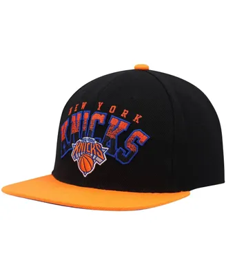 Men's Mitchell & Ness and Orange New York Knicks Gradient Wordmark Snapback Hat