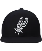 Men's Mitchell & Ness Black San Antonio Spurs Ground 2.0 Snapback Hat