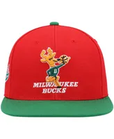 Men's Mitchell & Ness Red and Green Milwaukee Bucks Hardwood Classics Snapback Hat