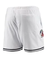 Men's Pro Standard White New England Patriots Mesh Shorts