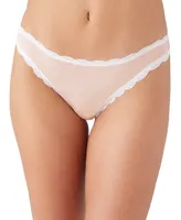 b.tempt'd by Wacoal Women's Inspired Eyelet Thong Underwear 972219