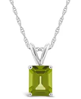 Peridot (1-3/4 ct.t.w) Pendant Necklace in 14K White Gold