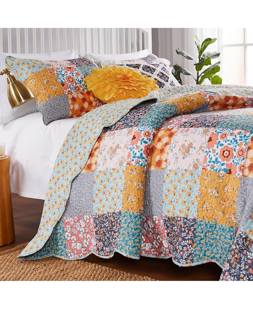 Greenland Home Fashions Carlie Calico 2-Pc. Quilt Set, Twin/Twin Xl
