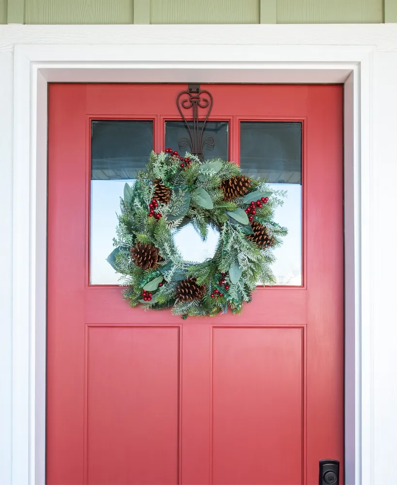 Village Lighting 24" Lighted Christmas Wreath