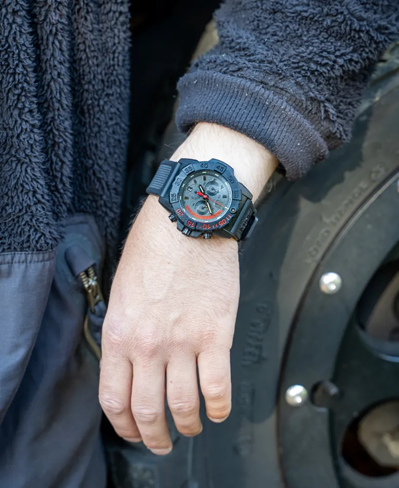 Luminox Men's Swiss Chronograph Navy Seal Dive Black Rubber Strap Watch 45mm