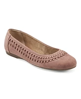 Earth Women's Jett Woven Round Toe Slip-on Dress Flats