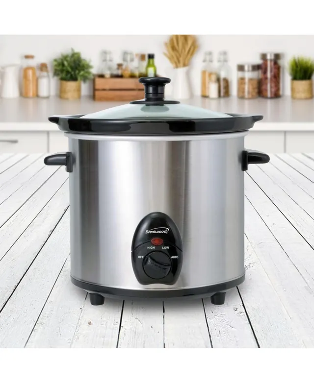 Disney Mickey Mouse 5-Quart Slow Cooker with 20-Ounce Dipper