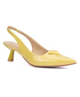 Torgeis Women's Alchemilla Pumps