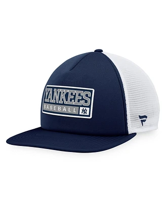 Men's Majestic Navy, White New York Yankees Foam Trucker Snapback Hat