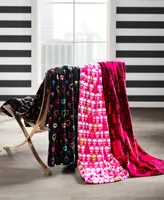 Betsey Johnson Betseys Signature Black Plush Throw