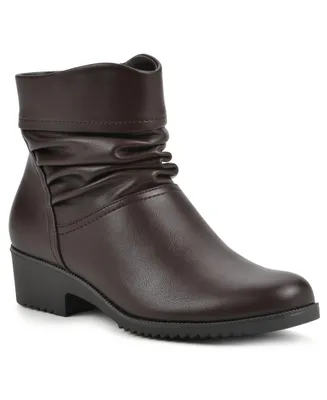 Cliffs by White Mountain Women's Durbon Ankle Boot