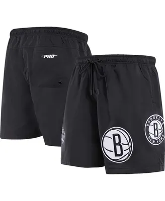 Men's Pro Standard Black Brooklyn Nets Classics Woven Shorts