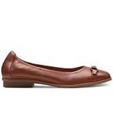 Clarks Women's Lyrical Sky O-Ring Strapped Ballet Flats