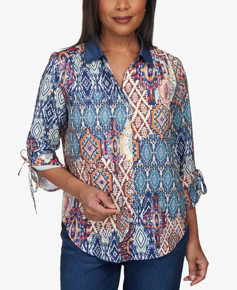 Forever Collectible Astros Tonal Print Button-Up Shirt - Women's