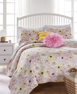 Greenland Home Fashions Misty Bloom Floral Reversible Quilt Set