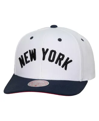 Men's Mitchell & Ness White New York Yankees Cooperstown Collection Pro Crown Snapback Hat