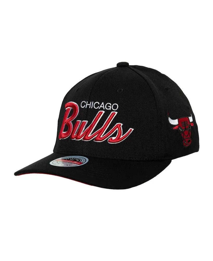 Men's Chicago Bulls Mitchell & Ness Black Hardwood Classics Earthquake  Snapback Hat