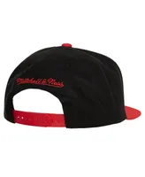 Men's Mitchell & Ness Black Detroit Red Wings Core Team Ground 2.0 Snapback Hat