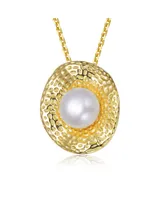 Genevive Sterling Silver 14K Gold Plated with Genuine Freshwater Pearl Hammered Pendant Necklace