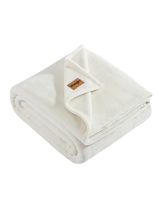Wrangler Solid Ultra Soft Plush Fleece Blanket, Twin