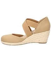 Easy Street Women's Pari Slip-On Espadrille Wedges Sandals