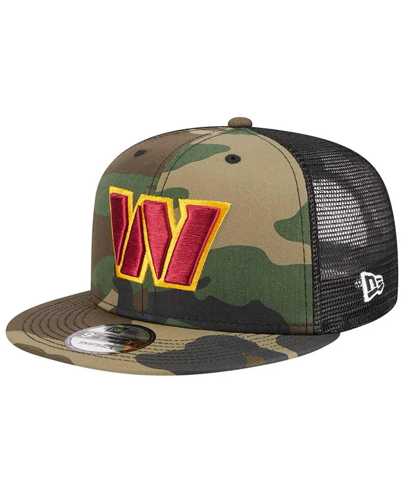 Men's New Era Camo Washington Commanders Main Trucker 9FIFTY Snapback Hat