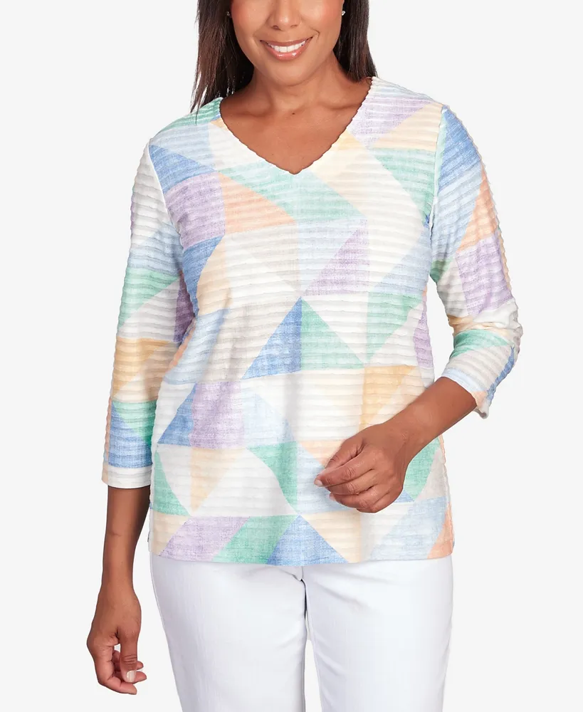 Alfred Dunner Petite Classic Pastels Textured Geometric V-neck Top