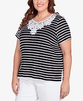 Alfred Dunner Plus Classic Neutrals Lace Neck Striped Split Hem T-shirt