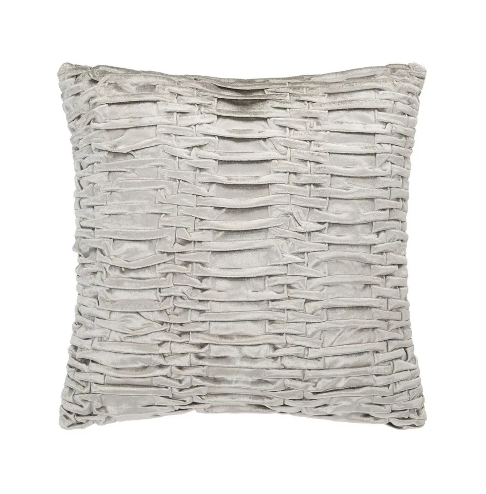 Safavieh Marita 18" x 18" Pillow