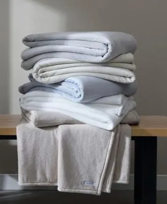 Calvin Klein Core Plush Solid Blankets