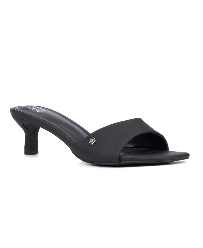 Women's Gaia Kitten Heel Sandal