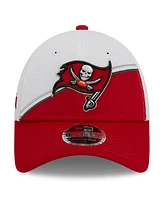 Men's New Era White, Red Tampa Bay Buccaneers 2023 Sideline 9FORTY Adjustable Hat