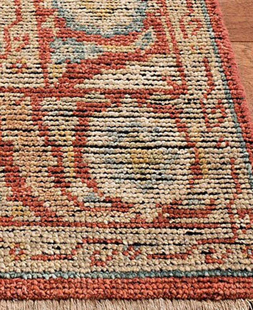 Safavieh Izmir IZM103 6' x 9' Area Rug