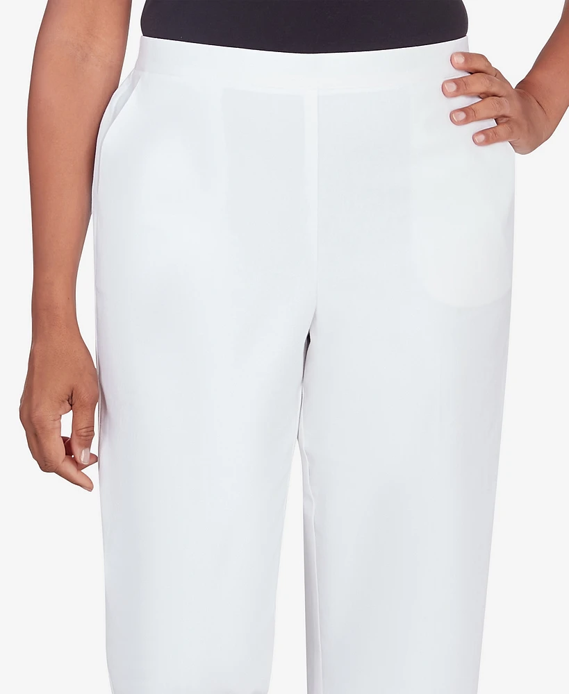 Alfred Dunner Women's Classic Neutrals Pull On Button Hem Twill Capri Pants