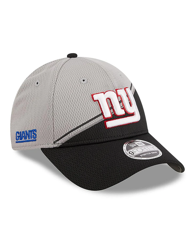 Men's New Era Gray, Black New York Giants 2023 Sideline 9FORTY Adjustable Hat