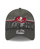 Men's New Era Pewter Tampa Bay Buccaneers 2023 Nfl Training Camp 39THIRTY Flex Fit Hat