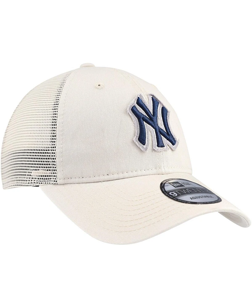 Men's New Era Stone New York Yankees Game Day 9TWENTY Adjustable Trucker Hat