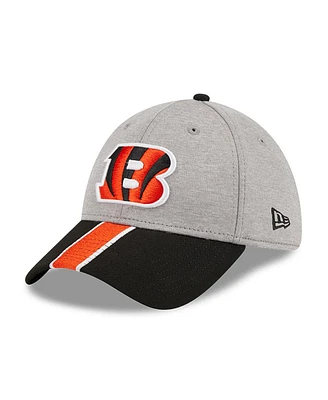 Men's New Era Heather Gray, Black Cincinnati Bengals Striped 39THIRTY Flex Hat