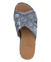 Gentle Souls Women's Tristan Woven Slip-On Sandals