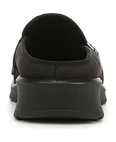 BZees Galleria Washable Mules