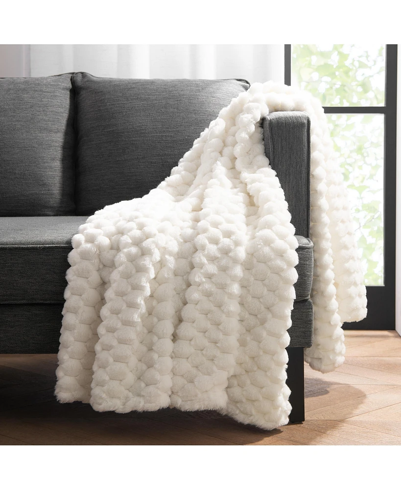 Aston and Arden Aston & Arden Cottontail Faux Fur Throw Blanket, Soft Rabbit Tail Texture, Oversized Throw, 50x70, with Premium Gift Box
