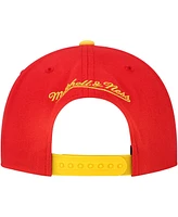 Mitchell Ness Men's Red Calgary Flames Core Team Ground 2.0 Snapback Hat