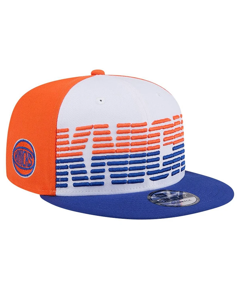 New Era Men's White/Blue New York Knicks Throwback Gradient Tech Font 9Fifty Snapback Hat