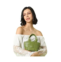 Haute Sauce Women's Overlap Bucket Bag