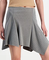 Ultra Flirt Juniors' Asymmetric-Pleat Side-Zip Skirt