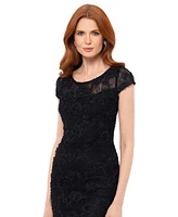 Xscape Women's Lace Boatneck Cap-Sleeve Sheath Dress