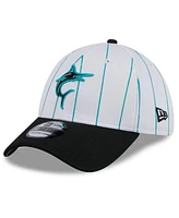 New Era Men's White Miami Marlins 2024 Batting Practice 39THIRTY Flex Hat