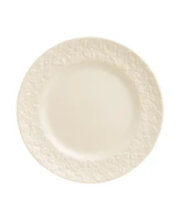 Belleek Pottery Fields of Shamrocks Dinner Plates, Set of 2