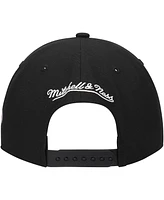 Mitchell Ness Men's Black Carolina Hurricanes Core Team Script 2.0 Snapback Hat