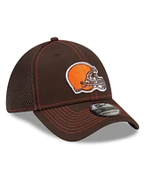 New Era Men's Cleveland 39THIRTY Flex Hat